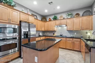 Photo #4: 6540382 Listing 