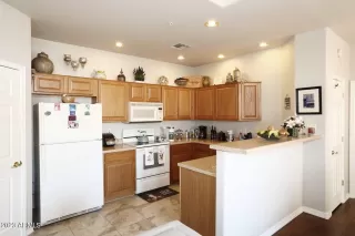 Photo #3: 6540428 Listing