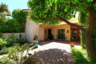 Photo #2: 6540553 Listing