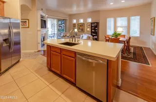 Photo #5: 6540745 Listing 
