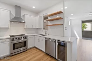 Photo #1: 6540855 Listing