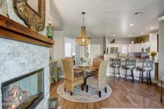 Photo #4: 6540899 Listing 