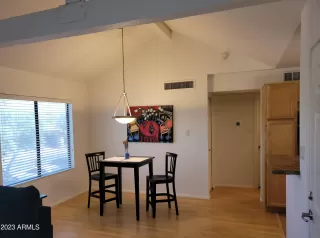 Photo #3: 6540914 Listing 