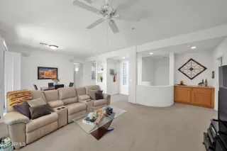 Photo #3: 6540958 Listing 