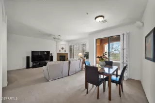 Photo #6: 6540958 Listing 