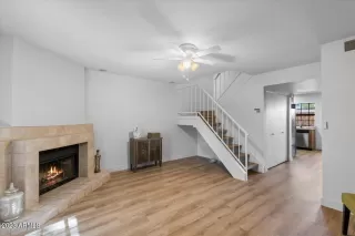 Photo #5: 6541082 Listing