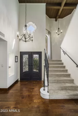 Photo #3: 6541141 Listing