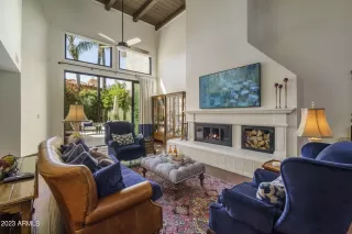 Photo #5: 6541141 Listing