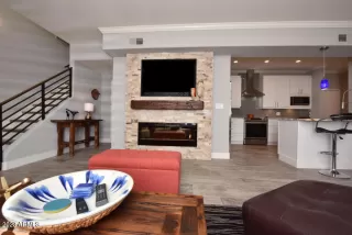 Photo #3: 6541175 Listing