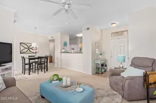 Photo #3: 6541194 Listing