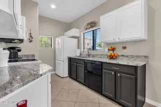 Photo #1: 6541220 Listing