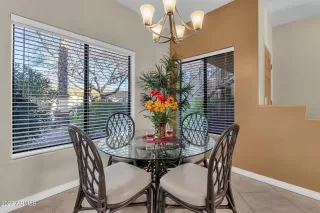 Photo #5: 6541220 Listing