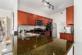 Photo #4: 6541355 Listing