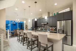 Photo #3: 6541406 Listing 