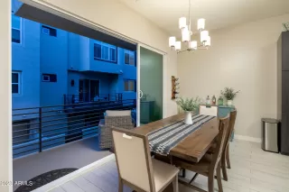 Photo #5: 6541406 Listing 