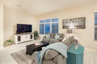 Photo #6: 6541406 Listing 