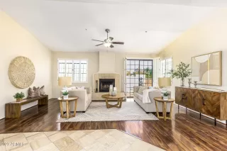 Photo #6: 6541524 Listing 