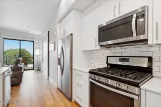 Photo #3: 6541626 Listing