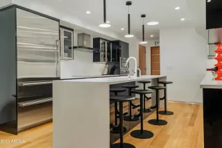 Photo #5: 6541767 Listing 