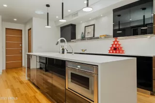 Photo #6: 6541767 Listing 