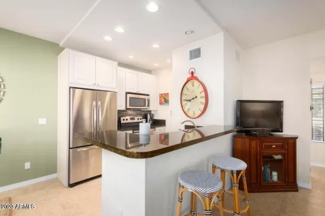 MLS: 6541830 Condo For Sale