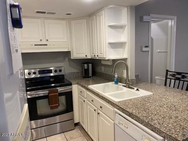 MLS: 6541870 Condo For Sale