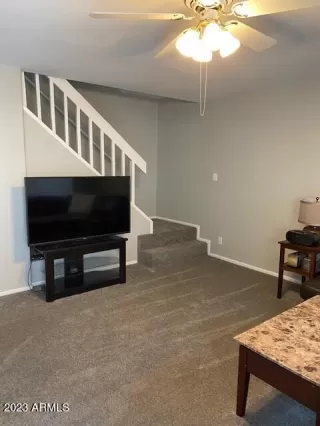 Photo #6: 6541870 Listing