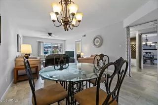 Photo #3: 6541889 Listing