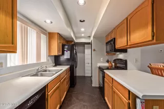 Photo #2: 6542162 Listing
