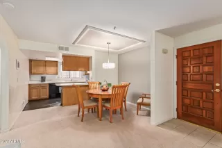 Photo #3: 6542162 Listing