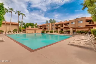 Photo #4: 6542162 Listing