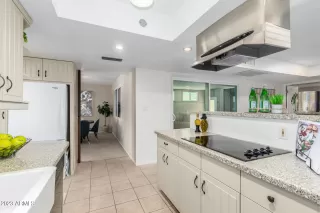 Photo #1: 6542279 Listing