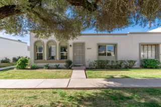 Photo #5: 6542279 Listing