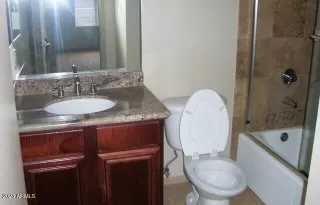 Photo #3: 6542303 Listing