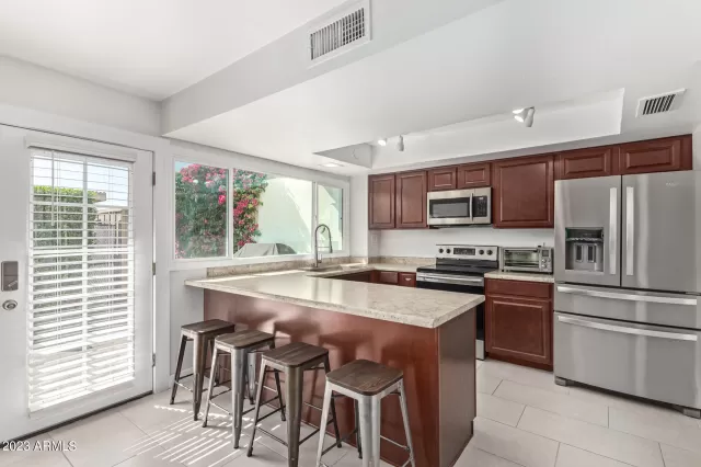 MLS: 6542384 Condo For Sale