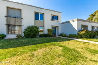 Photo #2: 6542384 Listing