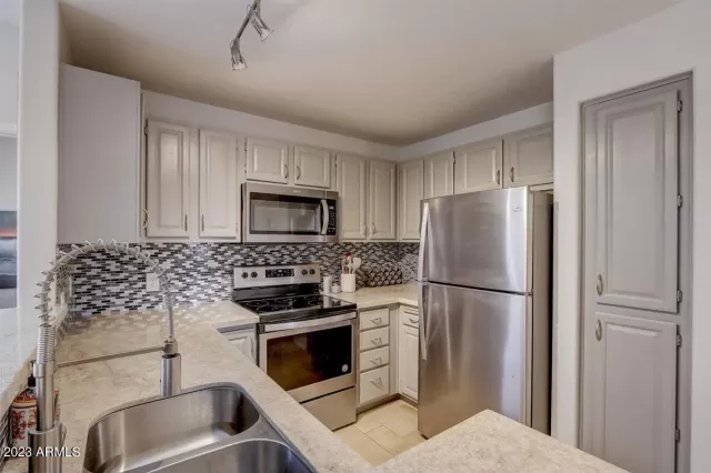 MLS: 6542450 Condo For Sale