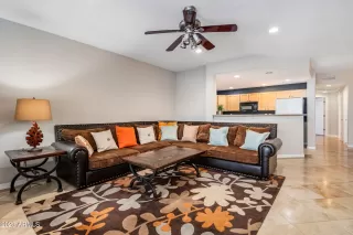 Photo #5: 6542761 Listing