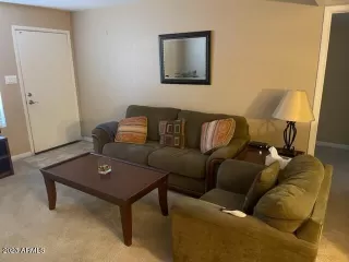 Photo #5: 6542970 Listing