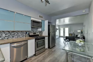 Photo #1: 6543006 Listing 