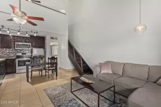 Photo #2: 6543152 Listing