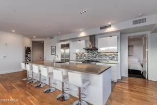 Photo #4: 6543210 Listing