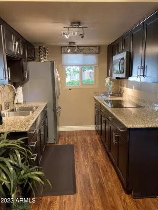 Photo #2: 6543356 Listing