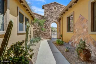 Photo #5: 6543405 Listing 