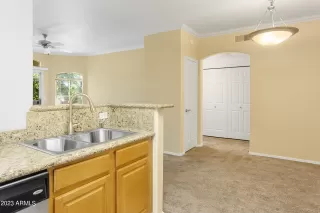Photo #4: 6543414 Listing