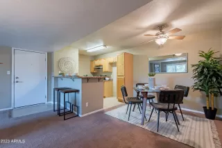 Photo #2: 6543668 Listing