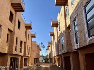 Photo #3: 6544108 Listing