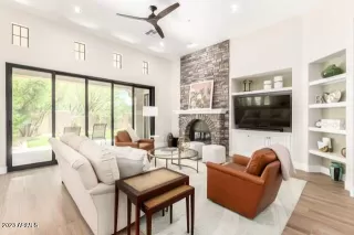 Photo #5: 6544160 Listing 