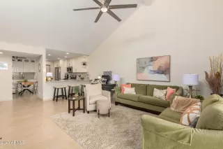 Photo #3: 6544188 Listing 