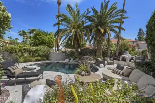 Photo #2: 6544481 Listing 